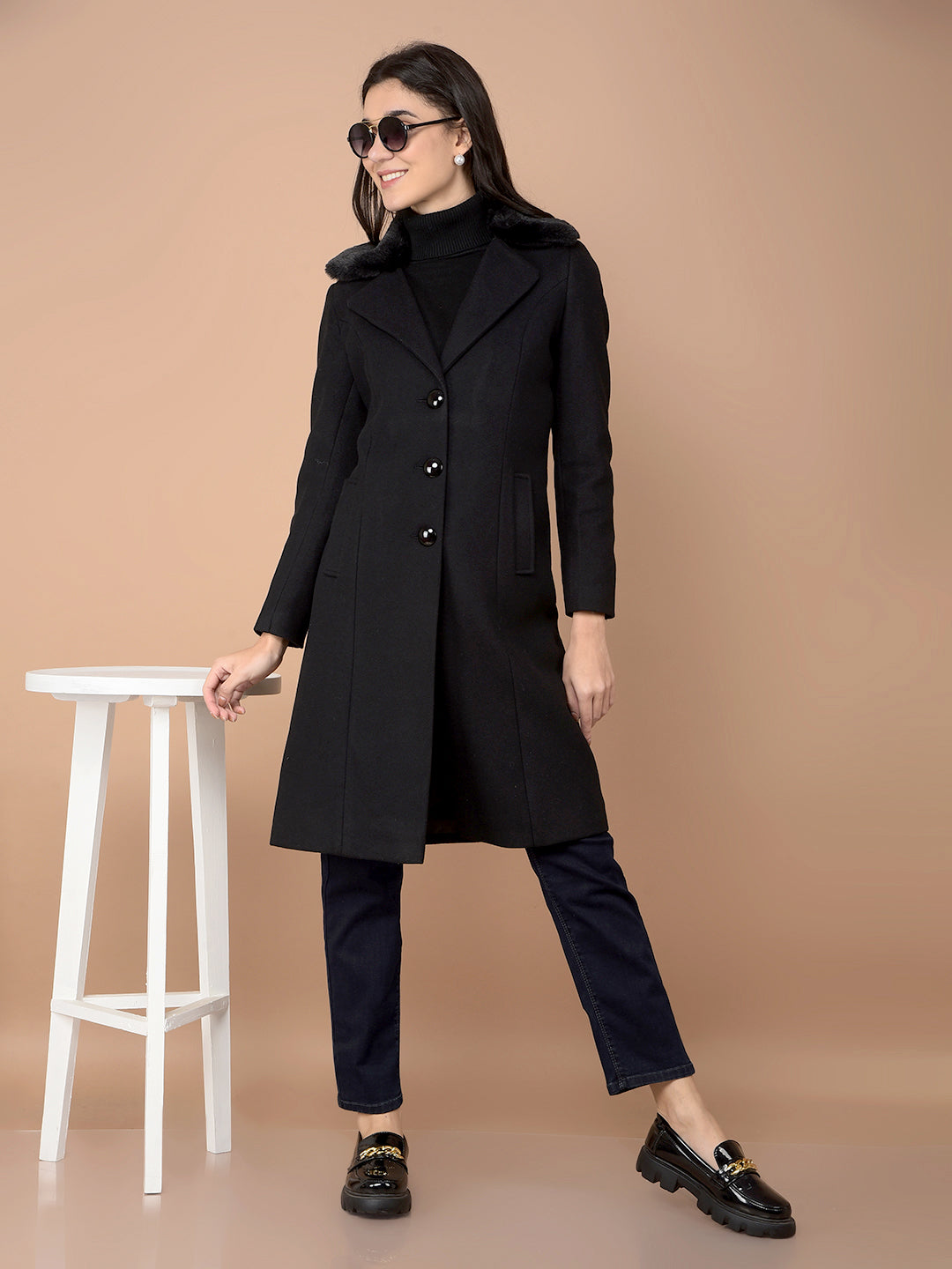 Knee Length Winter Long Coats For Ladies Black Knee-Length Overcoat
