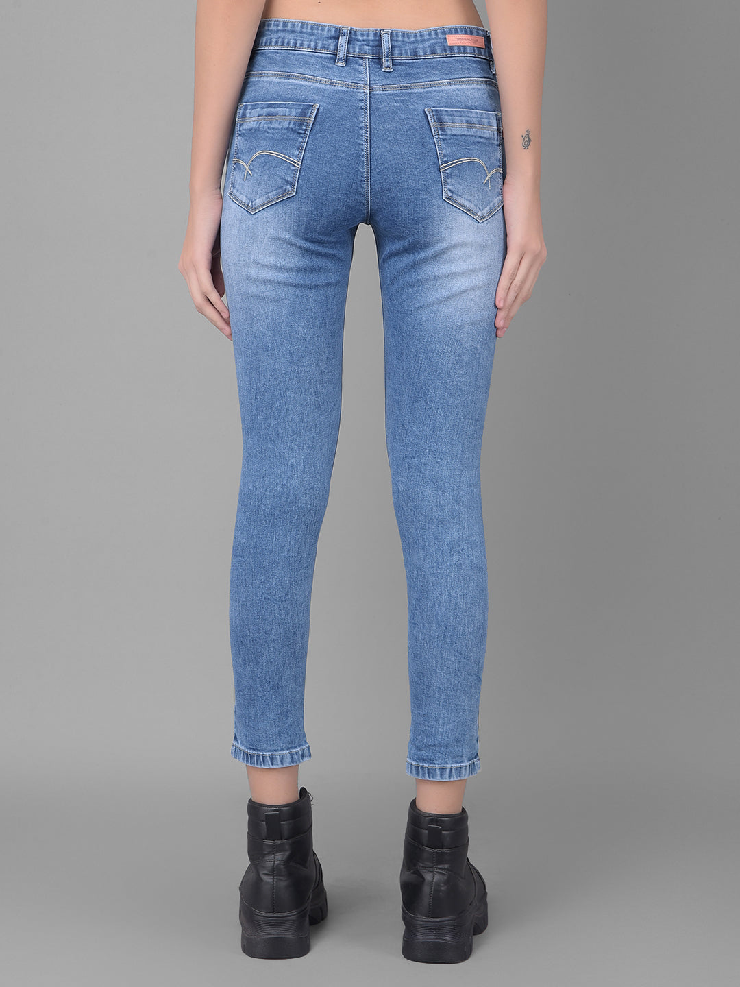 Blue Light Fade Skinny Jeans-Women Jeans-Crimsoune Club