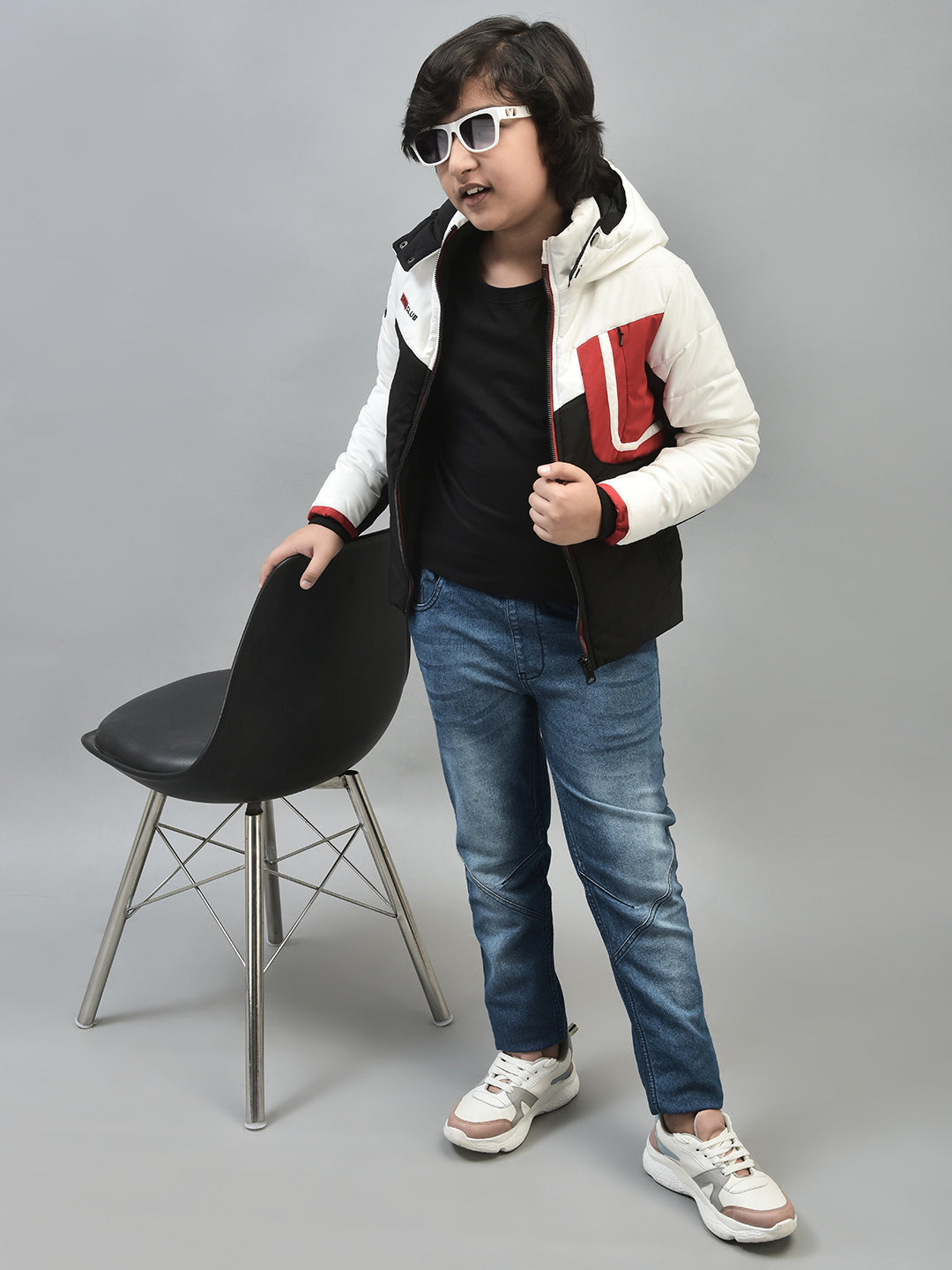 Black Colourblocked Puffer Jacket With Hood-Boys Jackets-Crimsoune Club