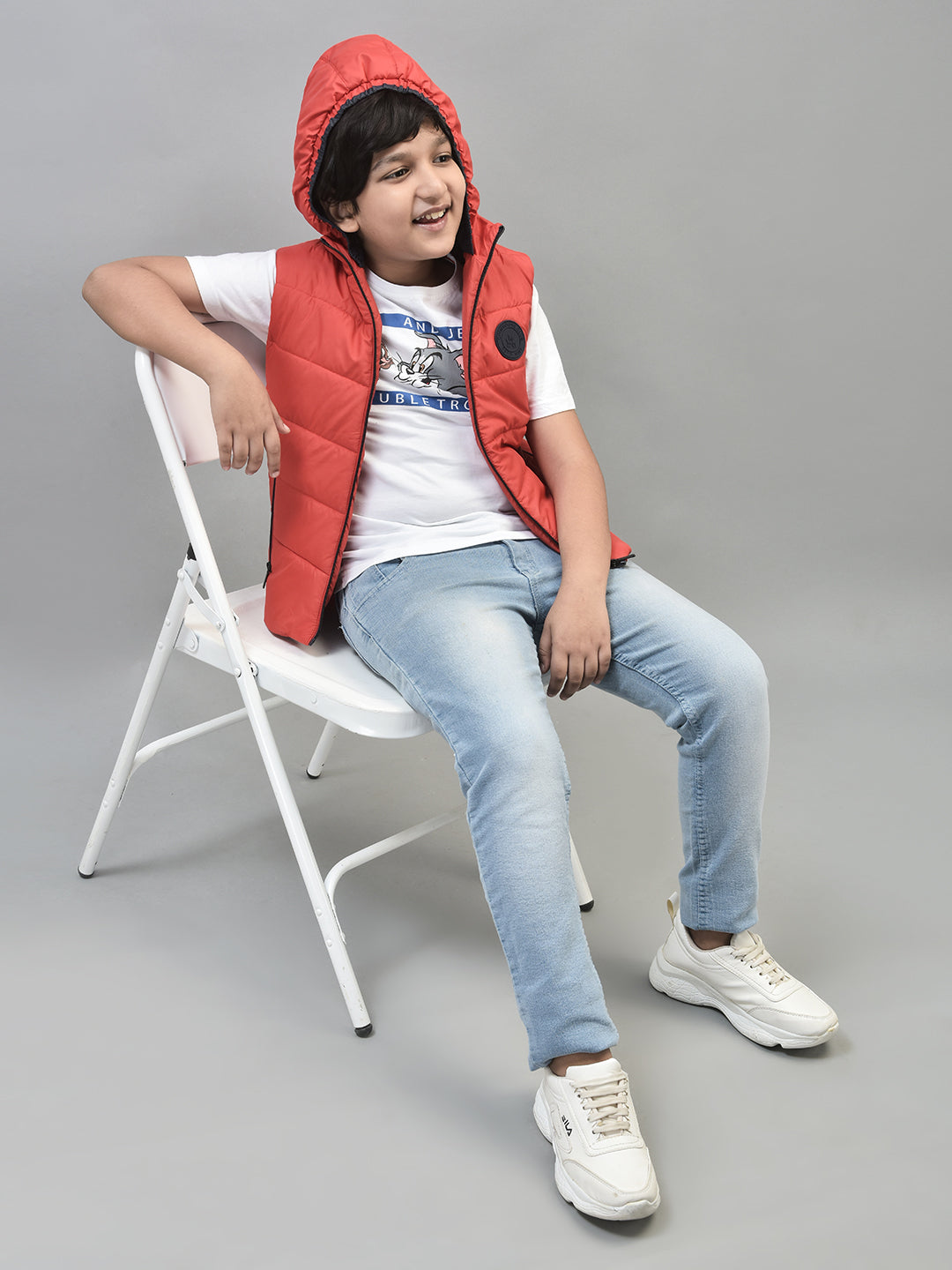 Red Sleeveless Hooded Puffer Jacket-Boys Jackets-Crimsoune Club