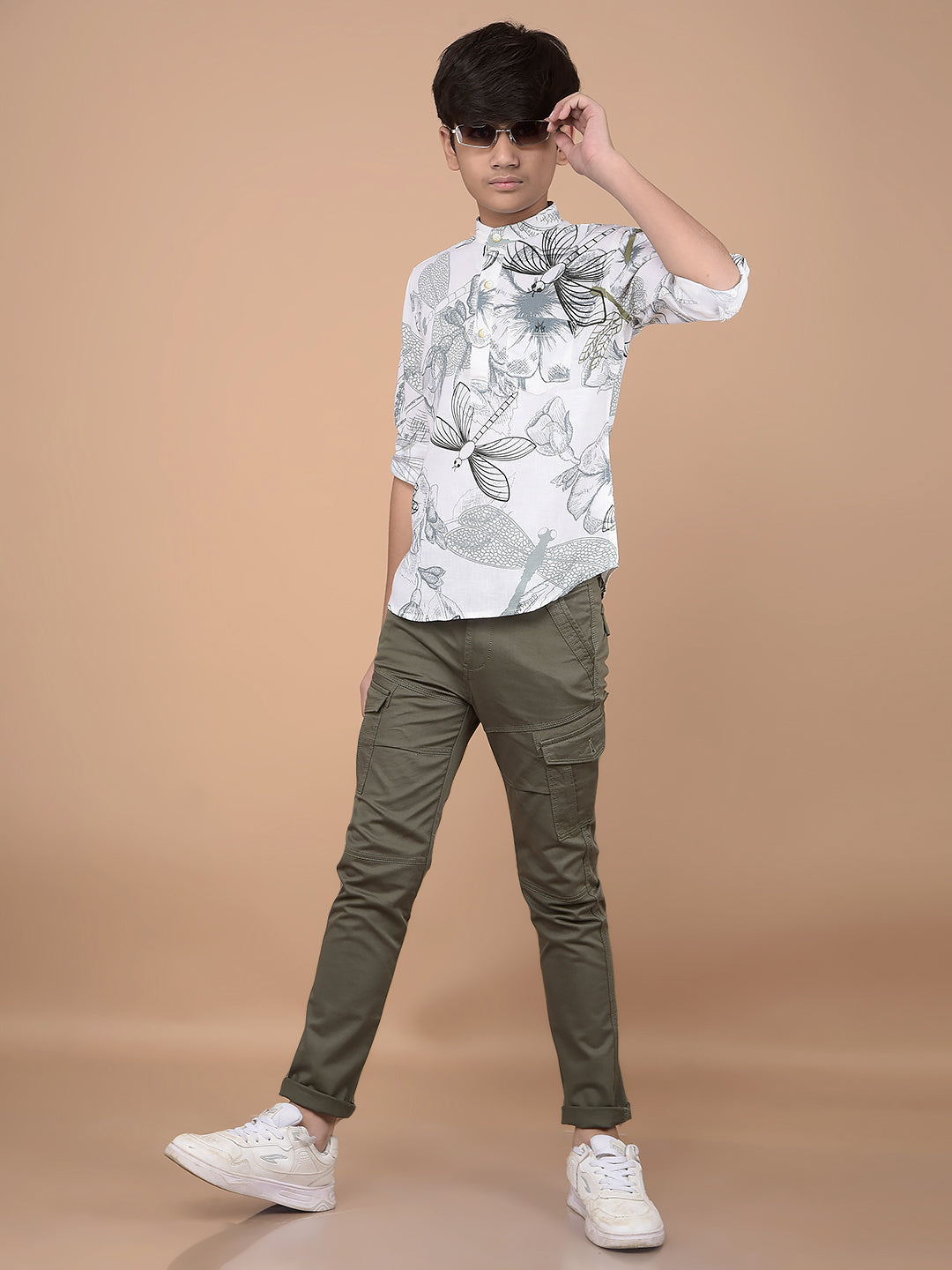 White Floral Print Linen Kurta-Boys Kurtas-Crimsoune Club