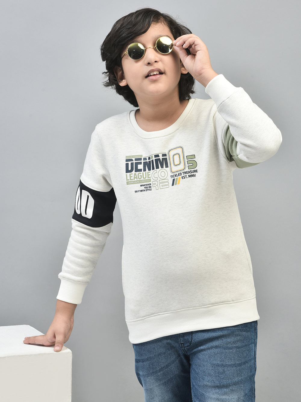 White Printed Sweatshirt-Boys Sweatshirts-Crimsoune Club