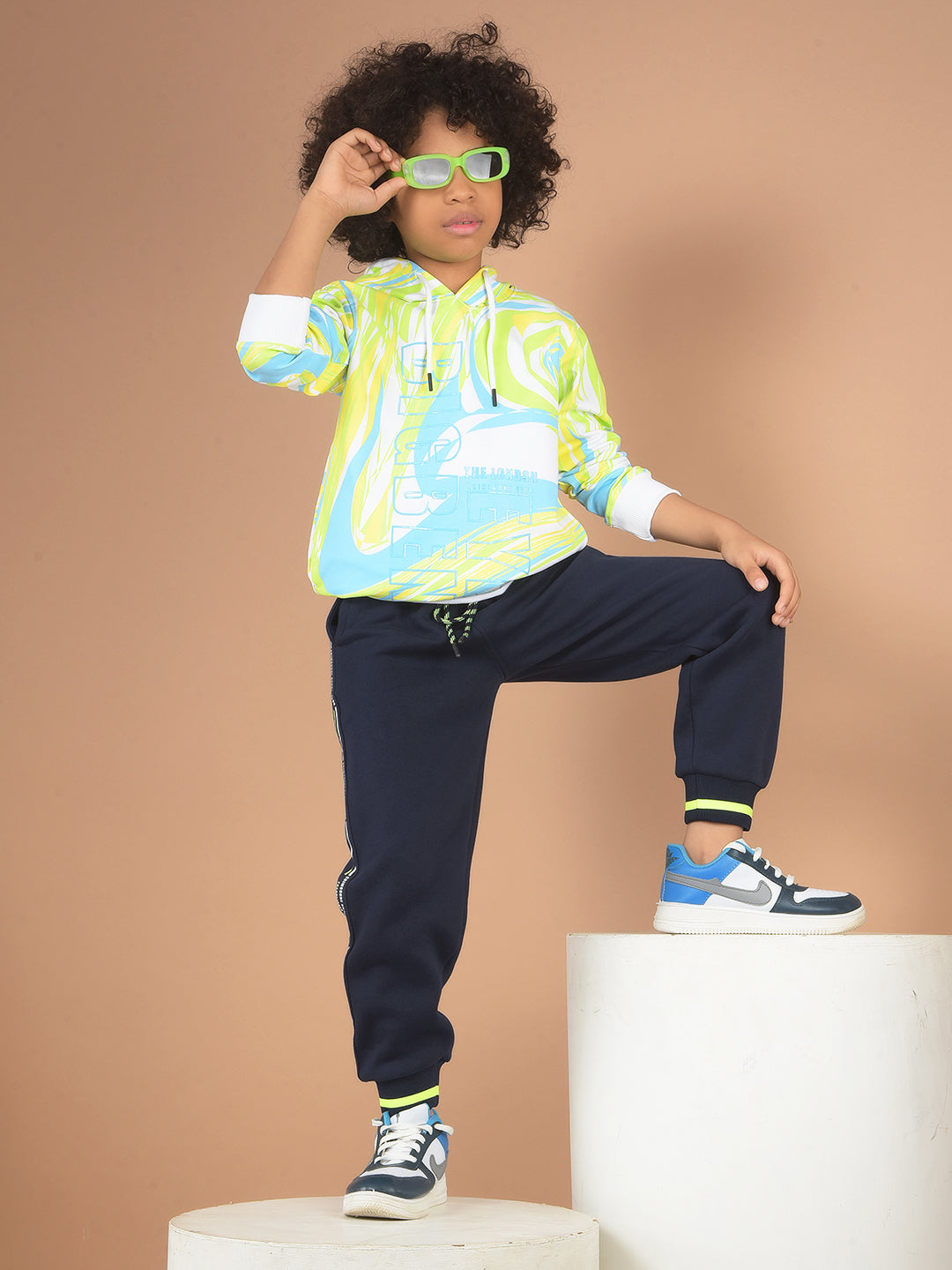 Green Graphic Print Hooded Sweatshirt-Boy Sweatshirts-Crimsoune Club