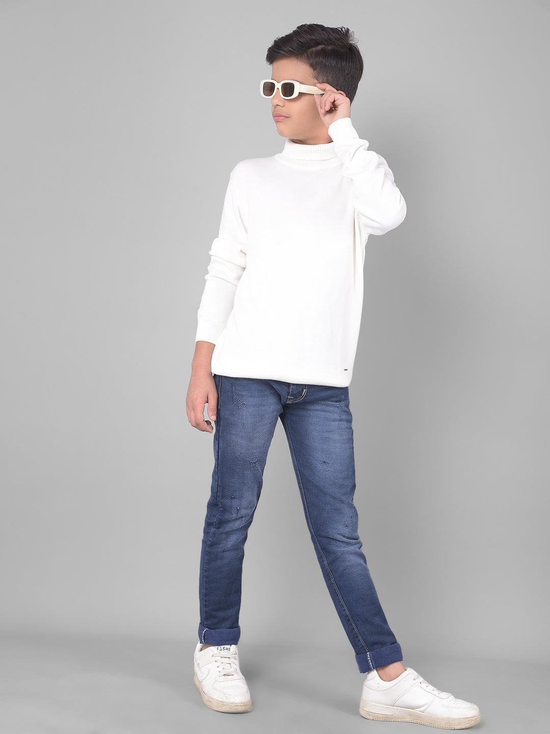 White Sweater-Boys Sweaters-Crimsoune Club