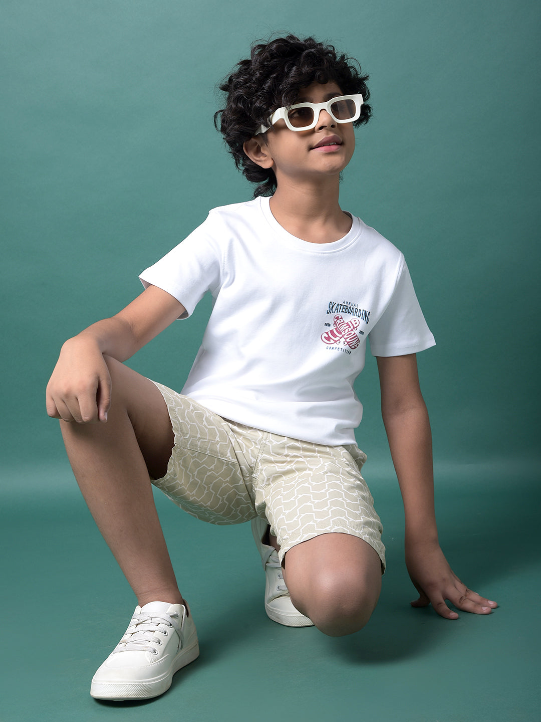 White Graphic Print 100% Cotton T-Shirt-Boys T-Shirts-Crimsoune Club