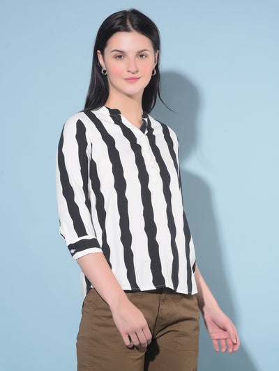 Black Vertical Striped Top-Women Tops-Crimsoune Club