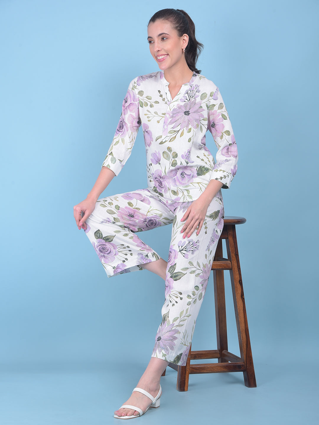 White Floral Print Linen Top-Women Tops-Crimsoune Club