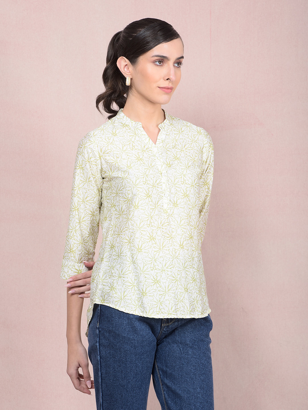 Green Floral Print V-Neck Top-Women Tops-Crimsoune Club