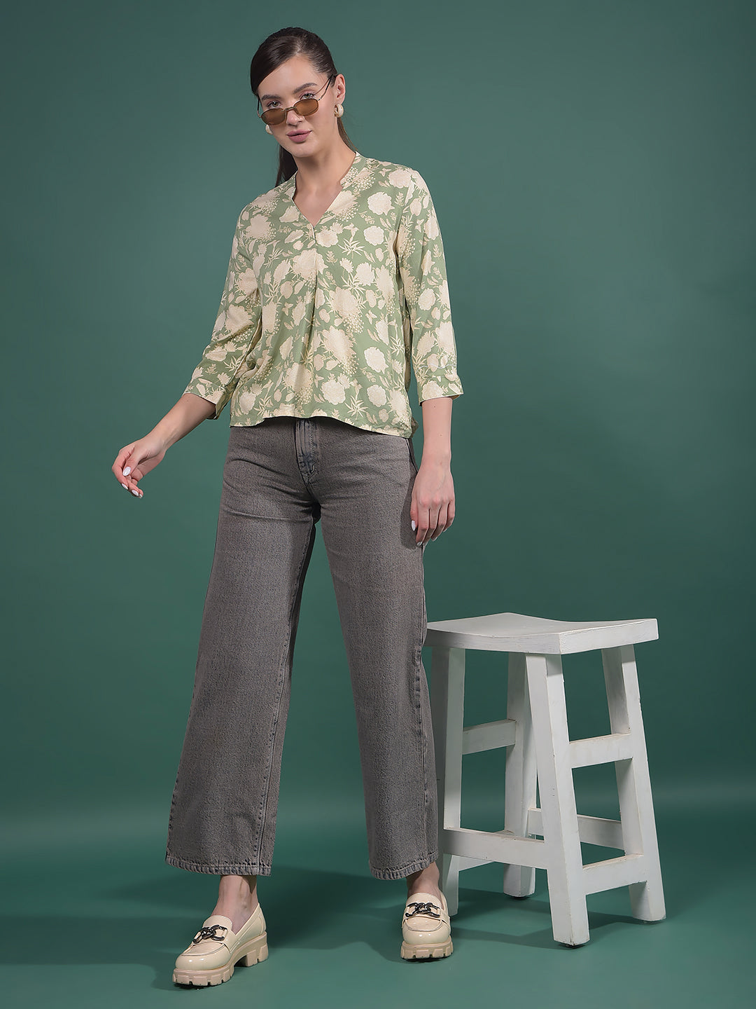 Green Floral Print V-Neck Top-Women Tops-Crimsoune Club