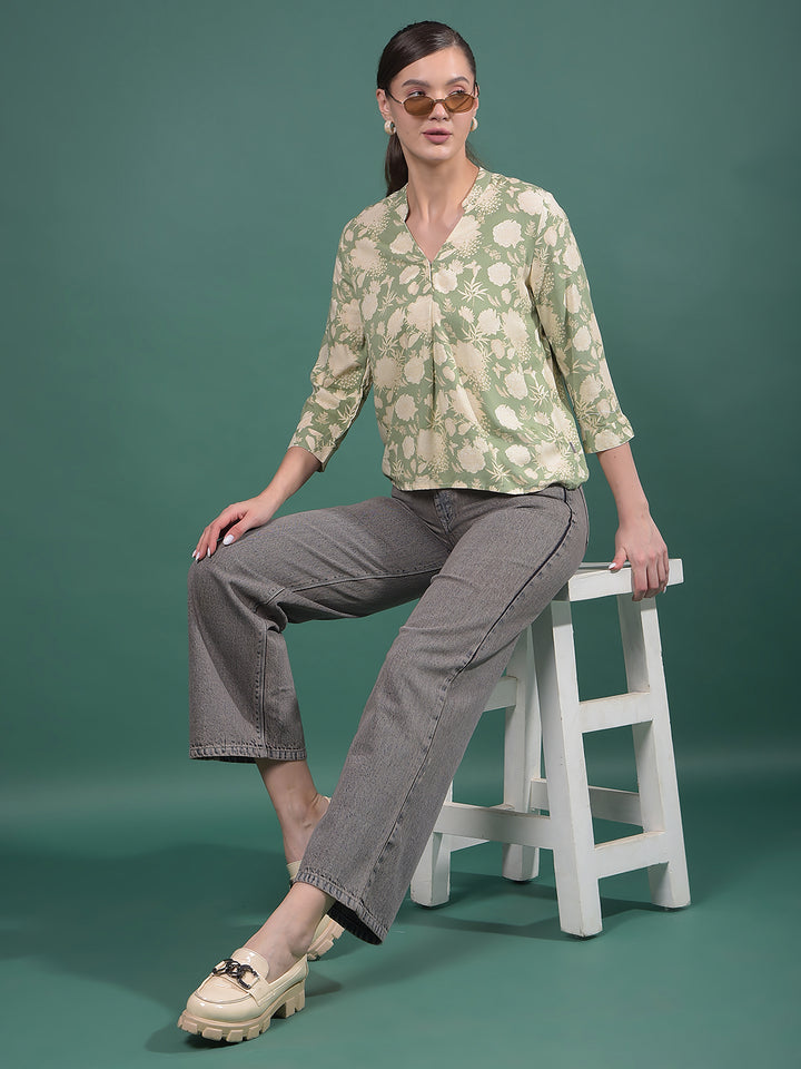 Green Floral Print V-Neck Top-Women Tops-Crimsoune Club