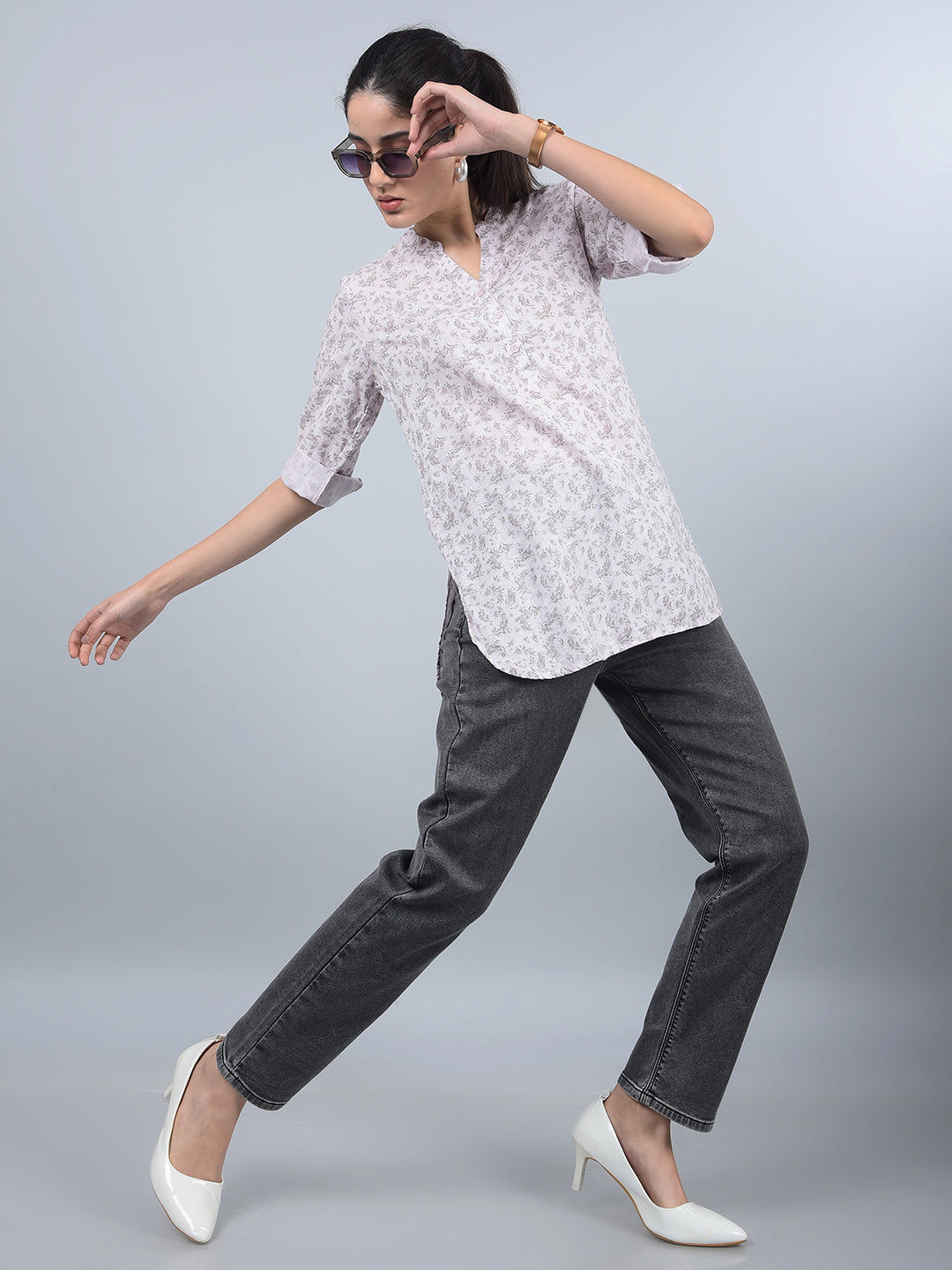 Pink Floral Print V-Neck Linen Top-Women Tops-Crimsoune Club