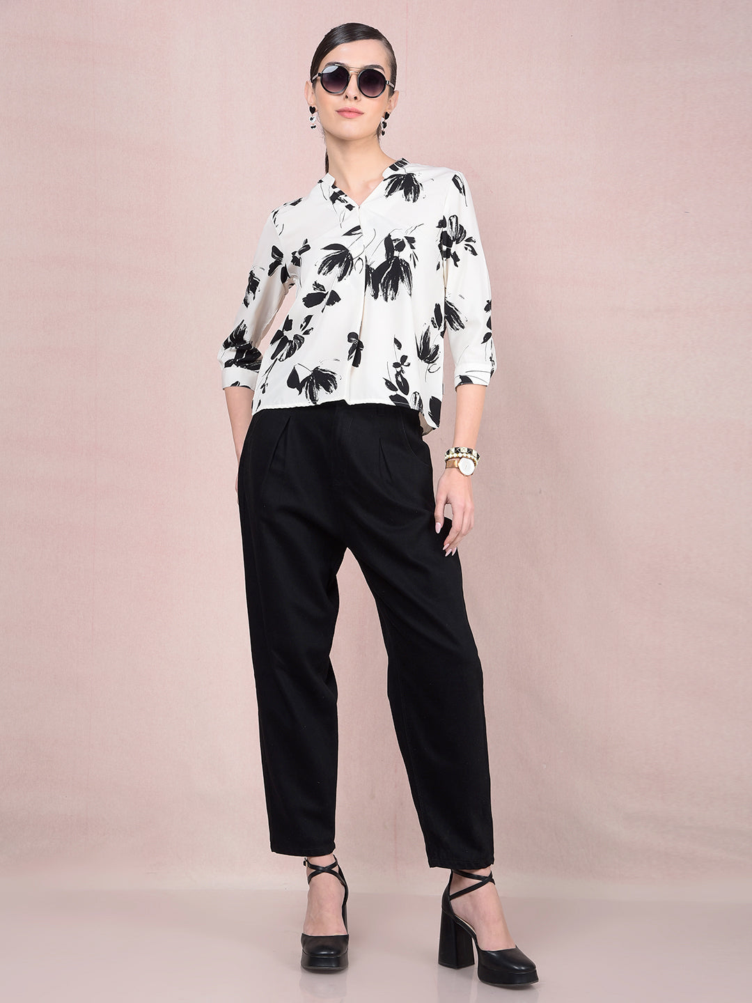 Black Floral Print V-Neck Top-Women Tops-Crimsoune Club