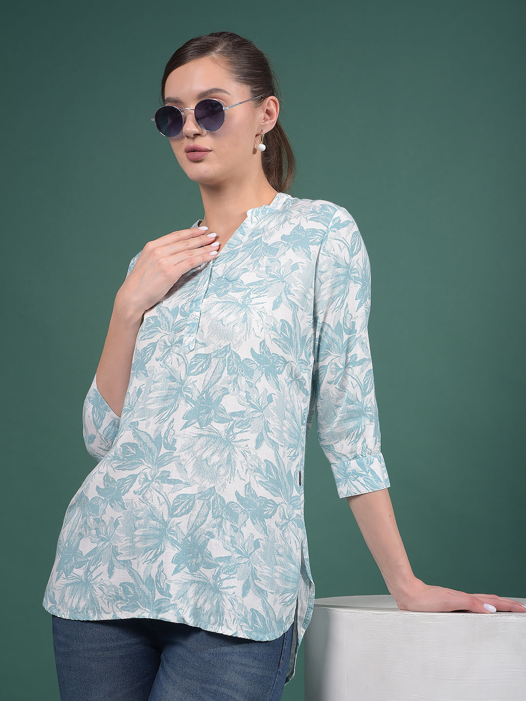 Green Floral Print V-Neck Top-Women Tops-Crimsoune Club