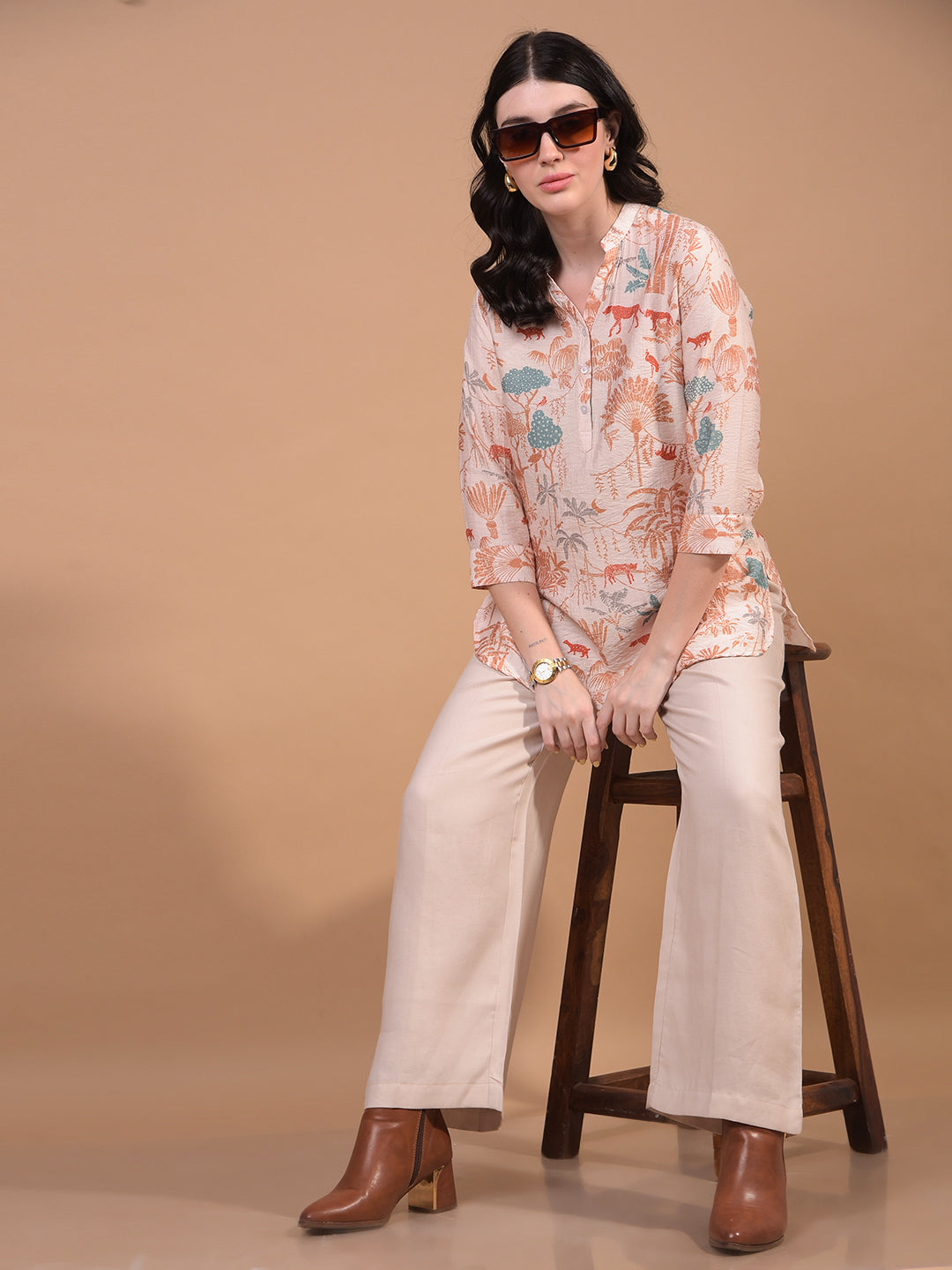 Women's Orange Floral Print V-Neck Top-Women Tops-Crimsoune Club
