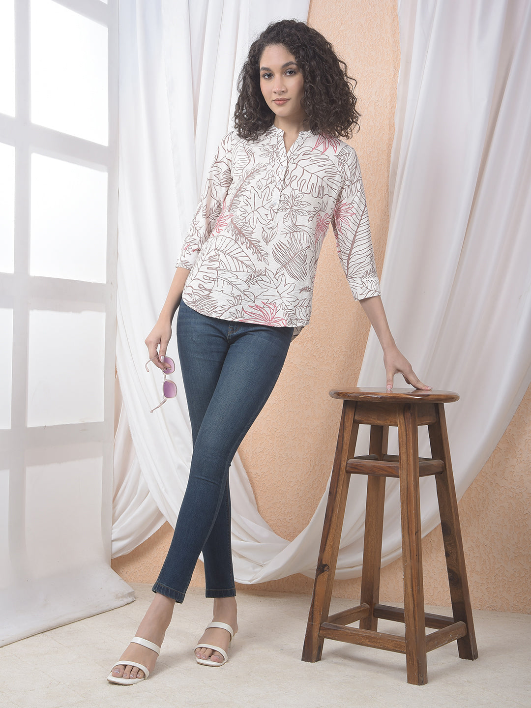 Pink Floral Print V-Neck Top-Women Tops-Crimsoune Club