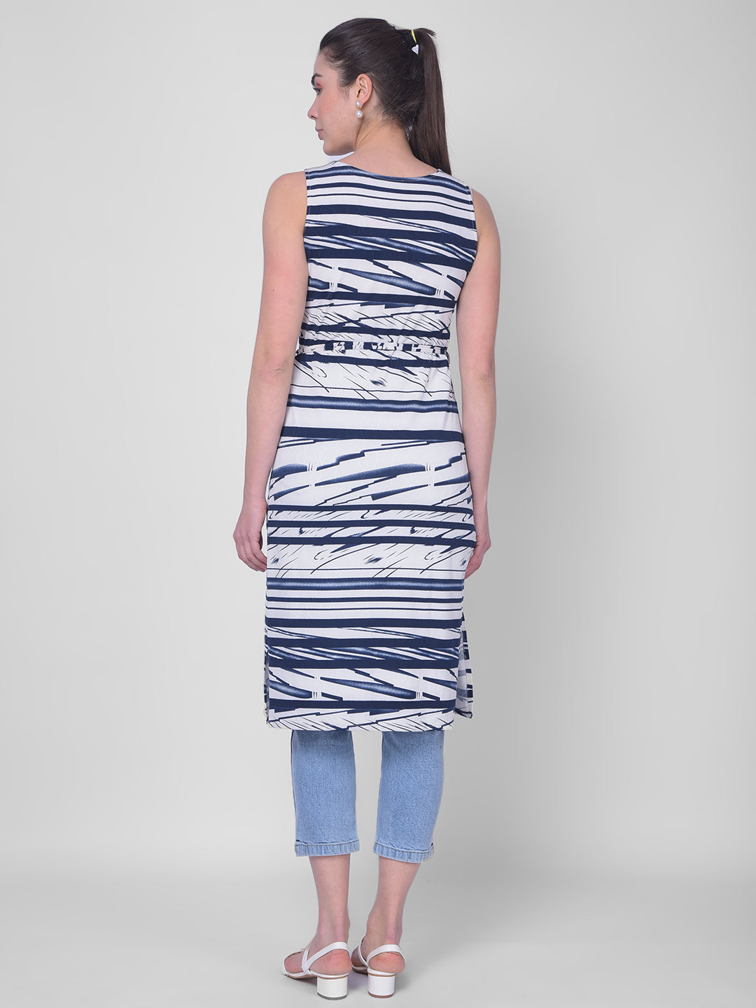 Sleeveless Dress with Side Slits-Women Dresses-Crimsoune Club