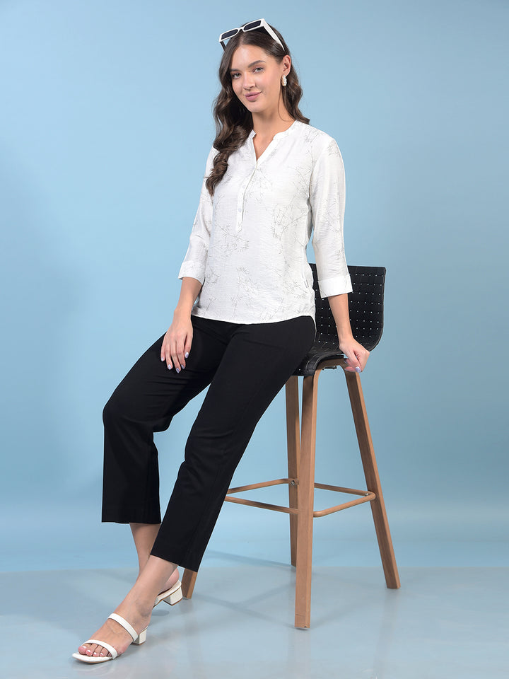 Women's White Floral Print V-Neck Top-Women Tops-Crimsoune Club