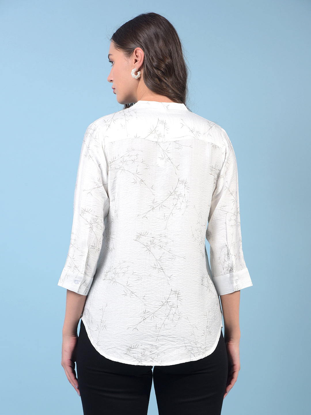 Women's White Floral Print V-Neck Top-Women Tops-Crimsoune Club