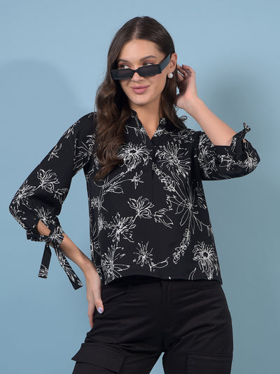Women's Black Floral Print V-Neck Top-Women Tops-Crimsoune Club