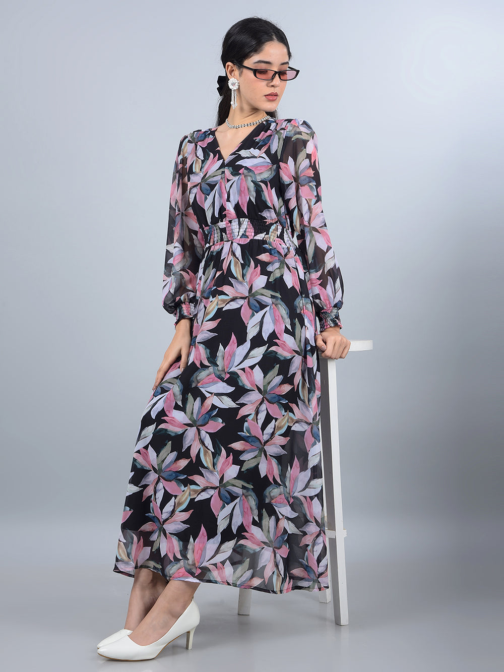 Black Floral Print V-Neck A-Line Dress-Women Dresses-Crimsoune Club