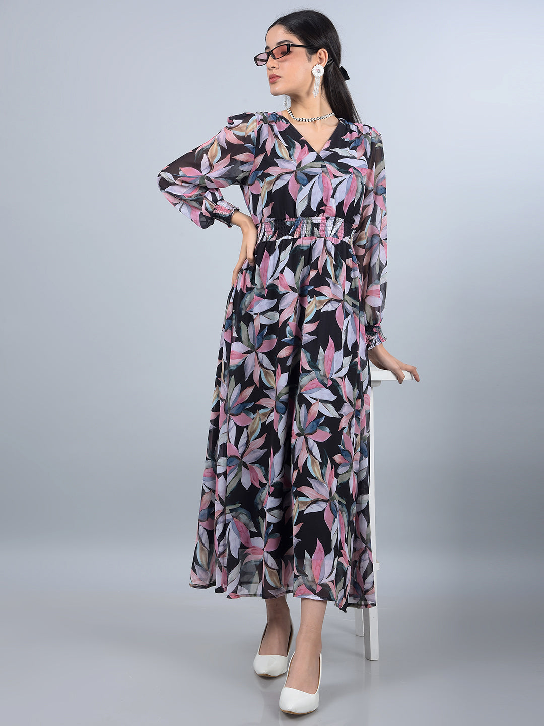Black Floral Print V-Neck A-Line Dress-Women Dresses-Crimsoune Club
