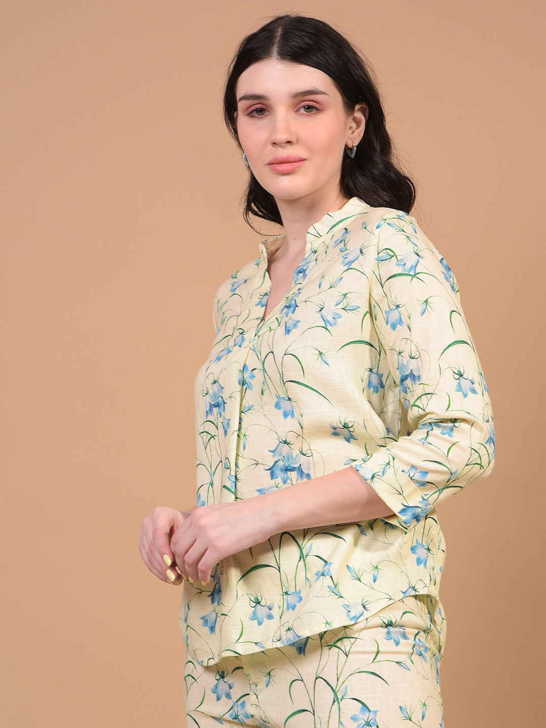 Women's Green Floral Print V-Neck Linen Top-Women Tops-Crimsoune Club