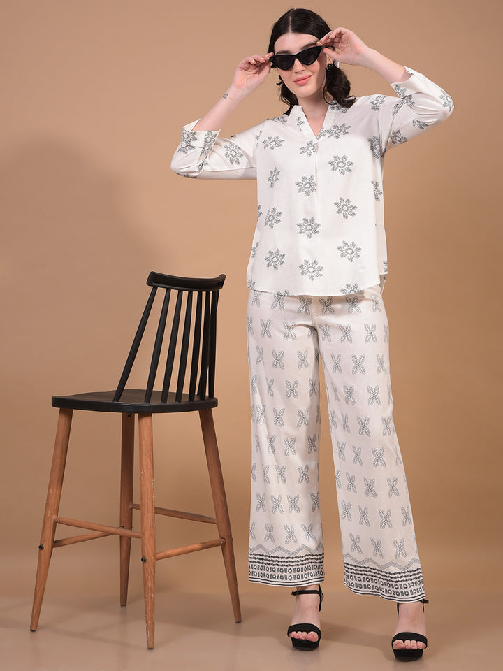 Women's White Printed Wide-Leg Linen Trousers-Women Trousers-Crimsoune Club