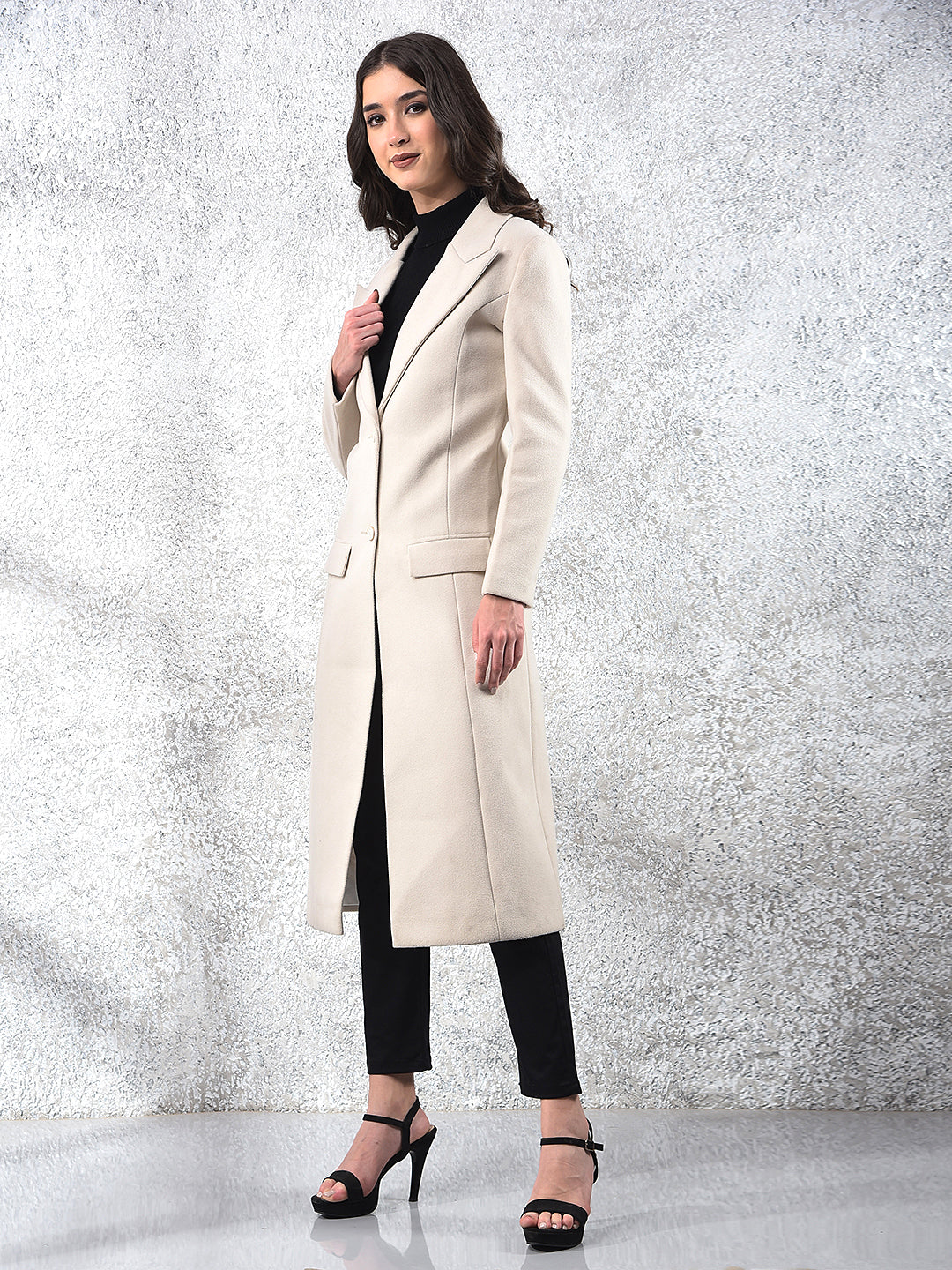 Cream Notched Lapel Knee-Length Overcoat-Women Coats-Crimsoune Club