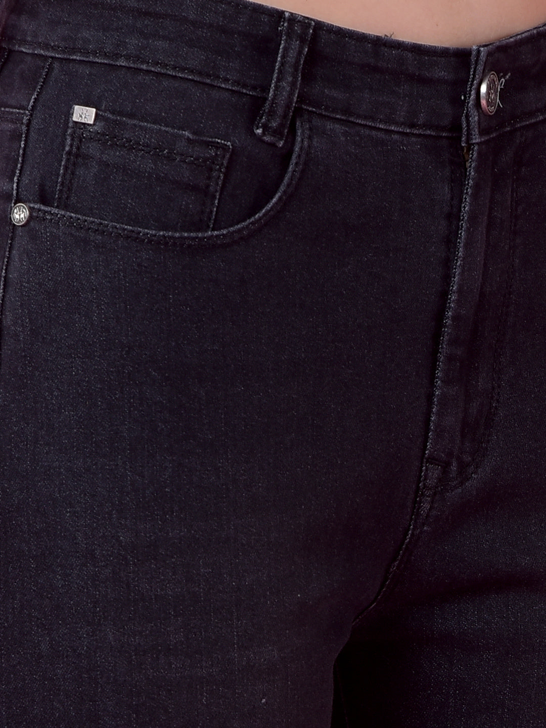 Classic Black Straight Leg Denim Jeans-Women Jeans-Crimsoune Club