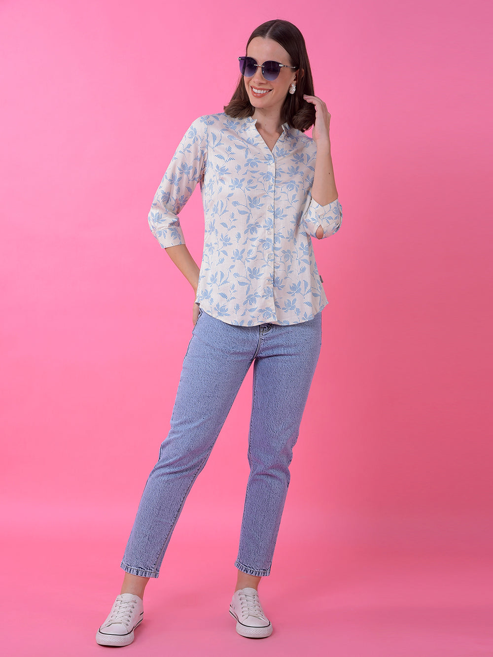 Blue Relaxed Mom Fit Denim Jeans-Women Jeans-Crimsoune Club