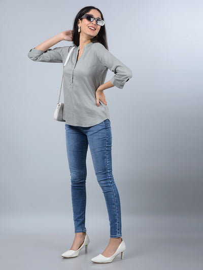 Green V-Neck Linen Top-Women Tops-Crimsoune Club