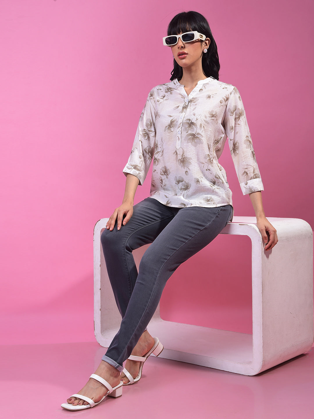 Off White Floral Print V-Neck 3/4th Sleeves Top-Women Tops-Crimsoune Club