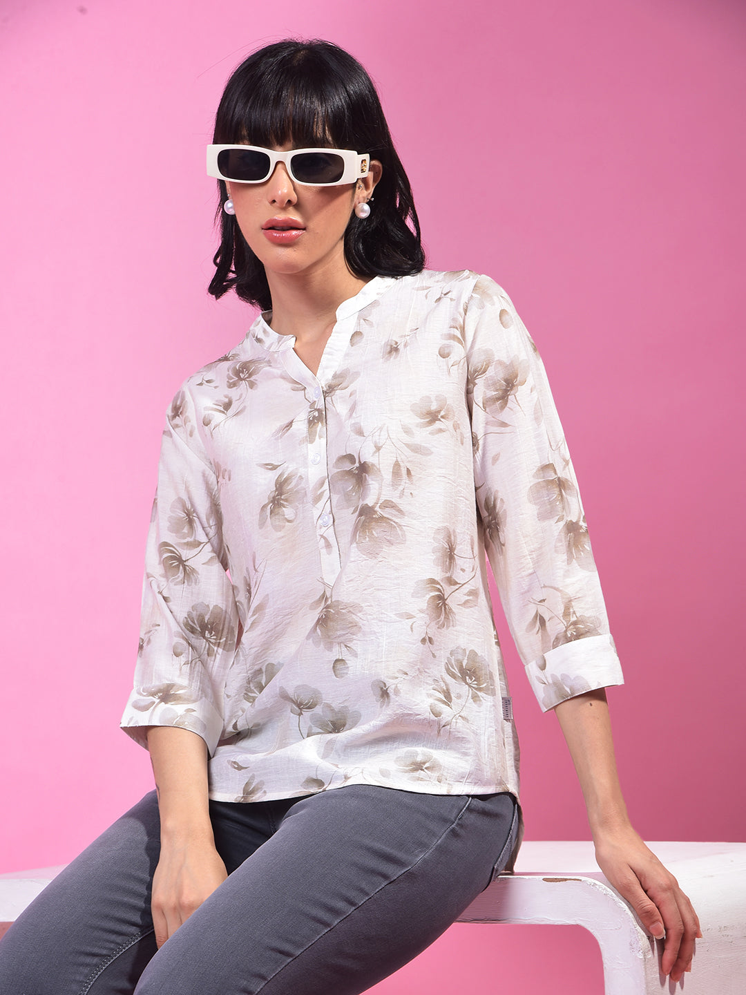 Off White Floral Print V-Neck 3/4th Sleeves Top-Women Tops-Crimsoune Club