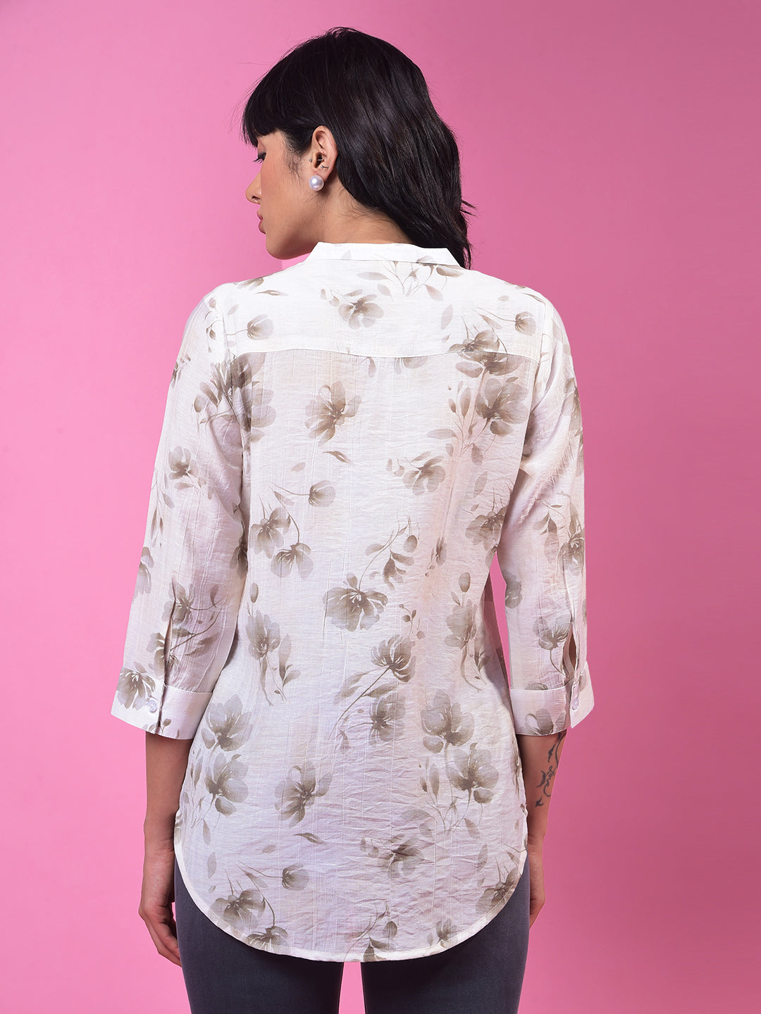 Off White Floral Print V-Neck 3/4th Sleeves Top-Women Tops-Crimsoune Club