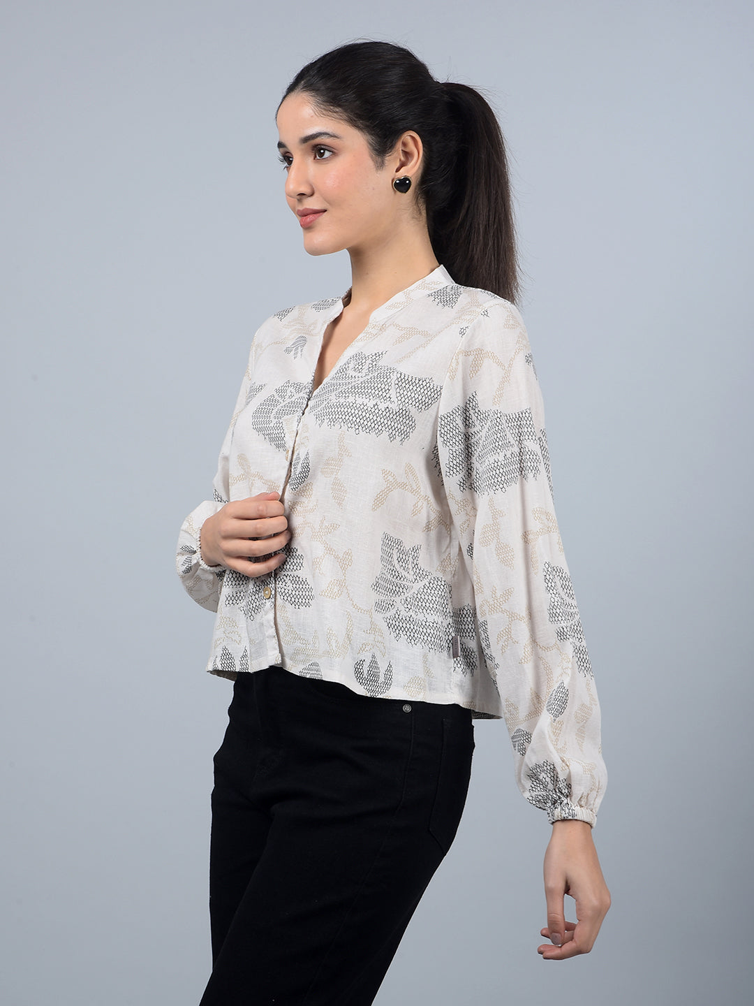 Beige Floral Print V-Neck Crop Linen Shirt-Women Shirts-Crimsoune Club