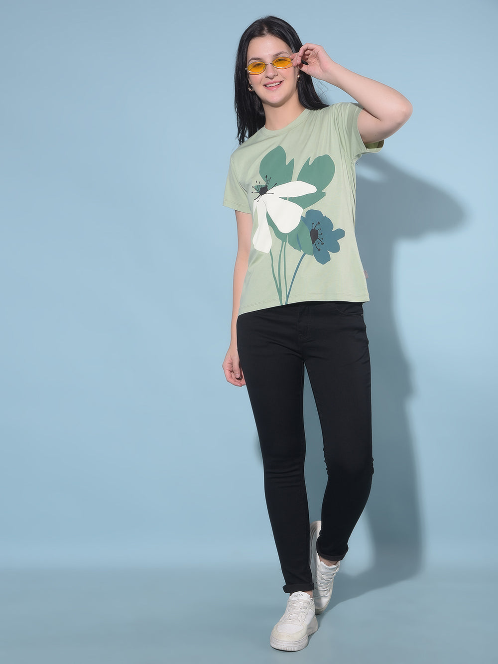 Green Graphic Print T-Shirt-Women T-shirts-Crimsoune Club