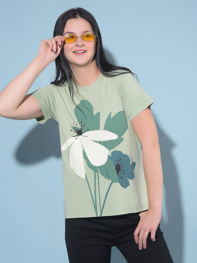 Green Graphic Print T-Shirt-Women T-shirts-Crimsoune Club