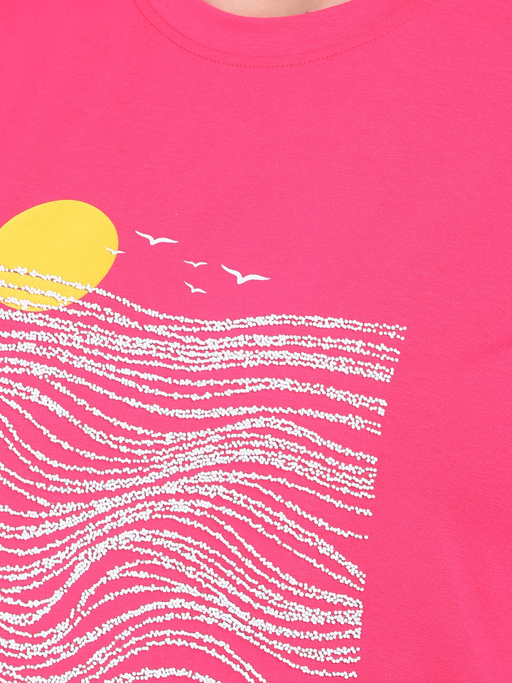 Pink Graphic Print Crop T-Shirt-Women T-shirts-Crimsoune Club