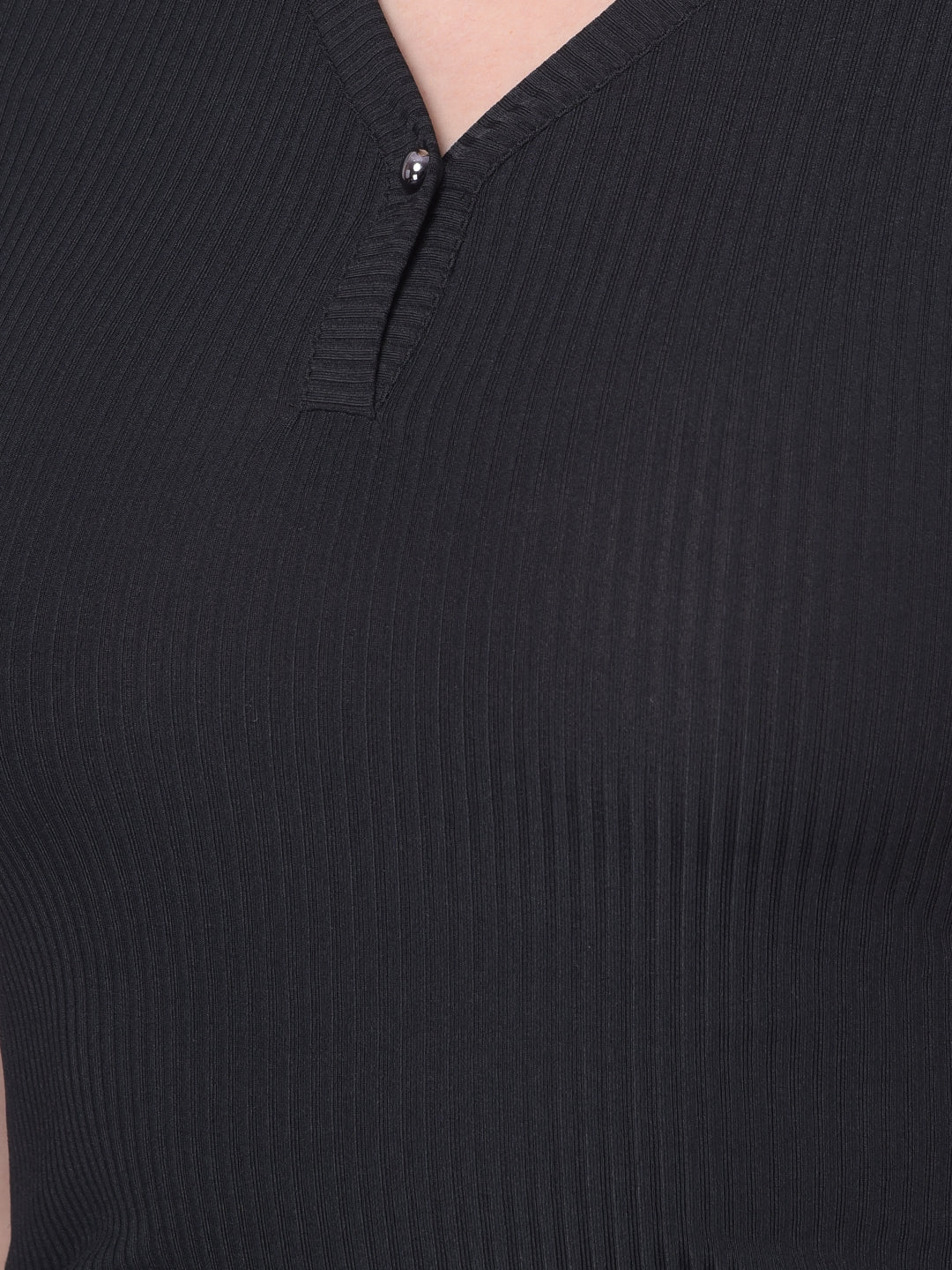 Black T-Shirt-Women T-Shirts-Crimsoune Club