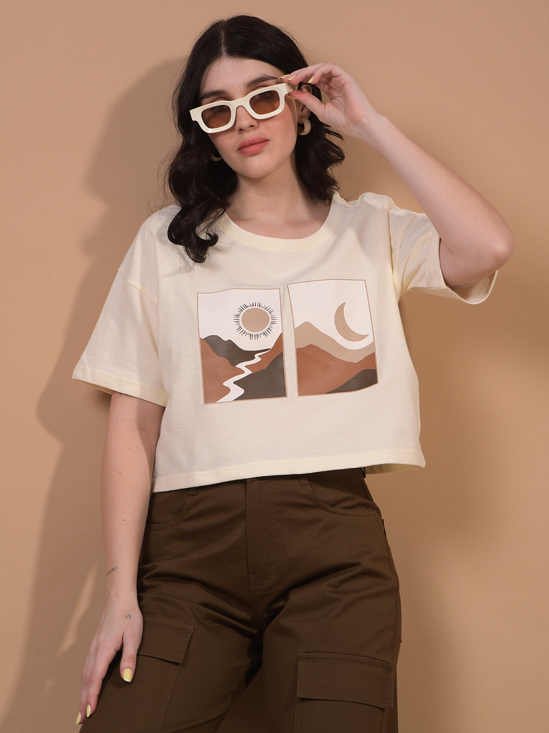 Women's Cream Graphic Print Cropped T-Shirt-Women T-Shirts-Crimsoune Club