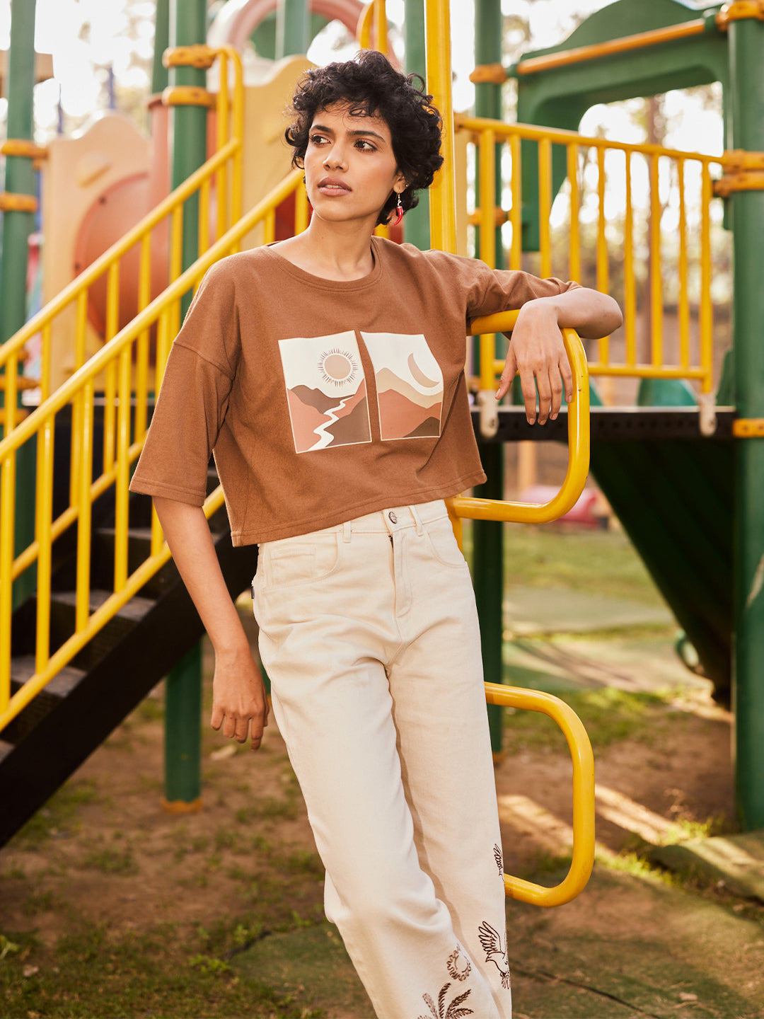 Brown Graphic Print Cropped T-Shirt-Women T-Shirts-Crimsoune Club