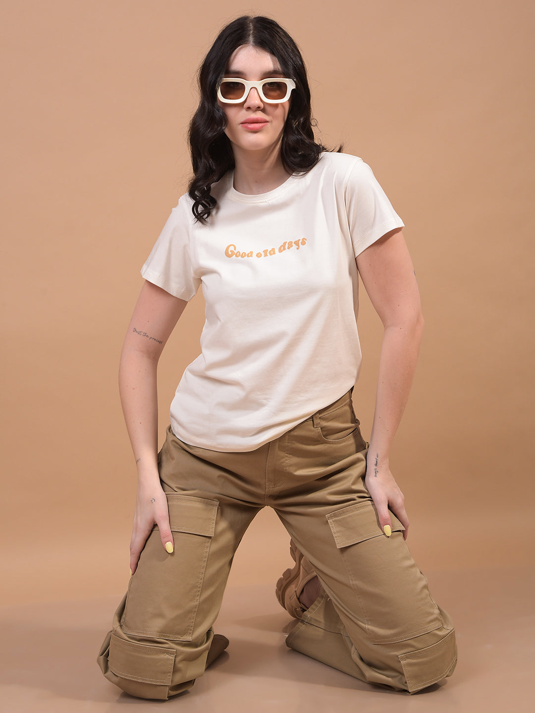 Women's White Graphic Print T-Shirt-Women T-Shirts-Crimsoune Club