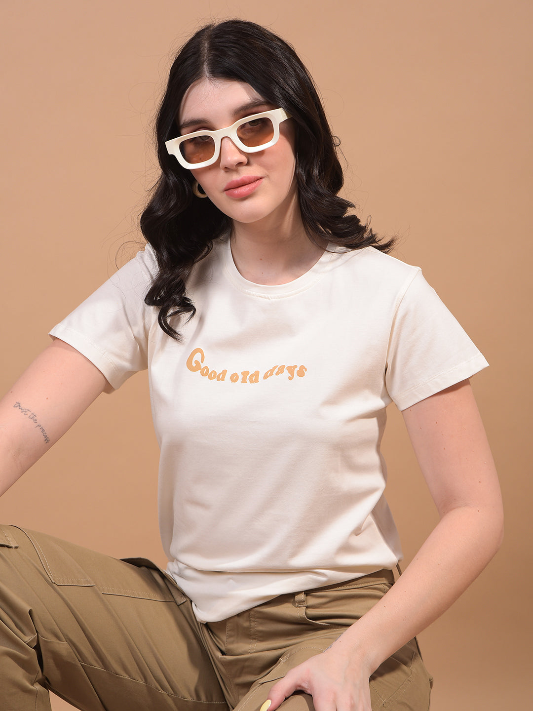 Women's White Graphic Print T-Shirt-Women T-Shirts-Crimsoune Club
