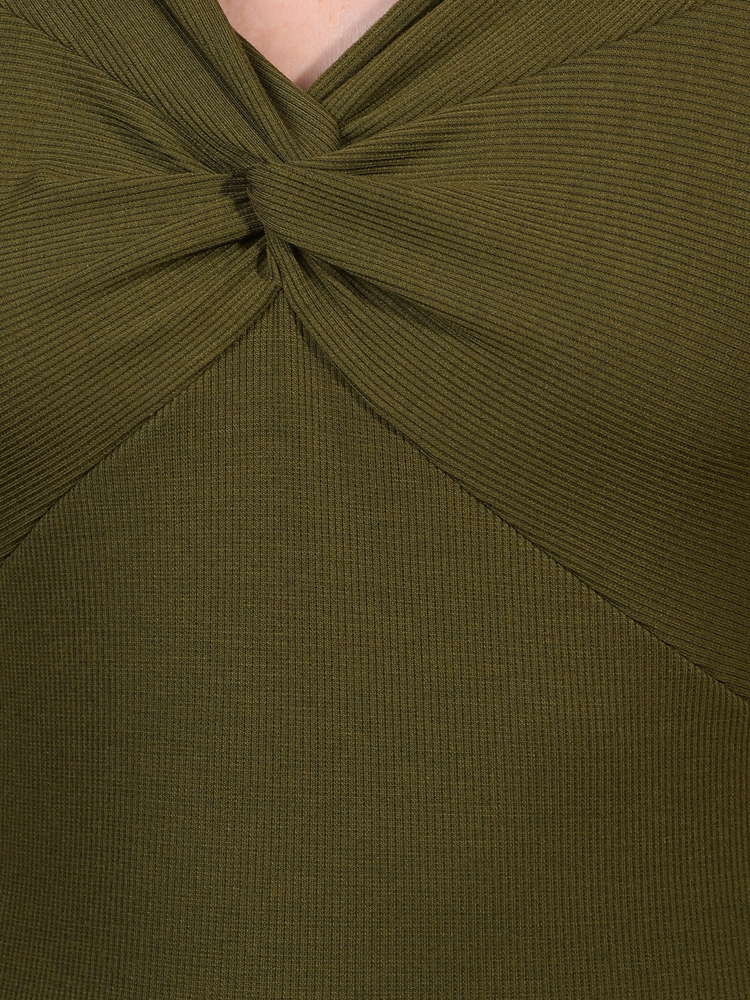 Women's Green V-Neck Cropped Top-Women Tops-Crimsoune Club