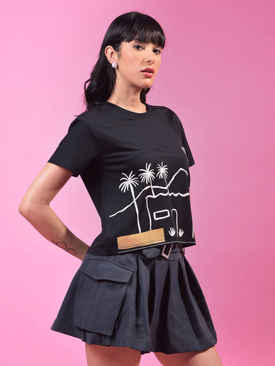 Black Graphic Print Crop T-Shirt-Women T-Shirts-Crimsoune Club