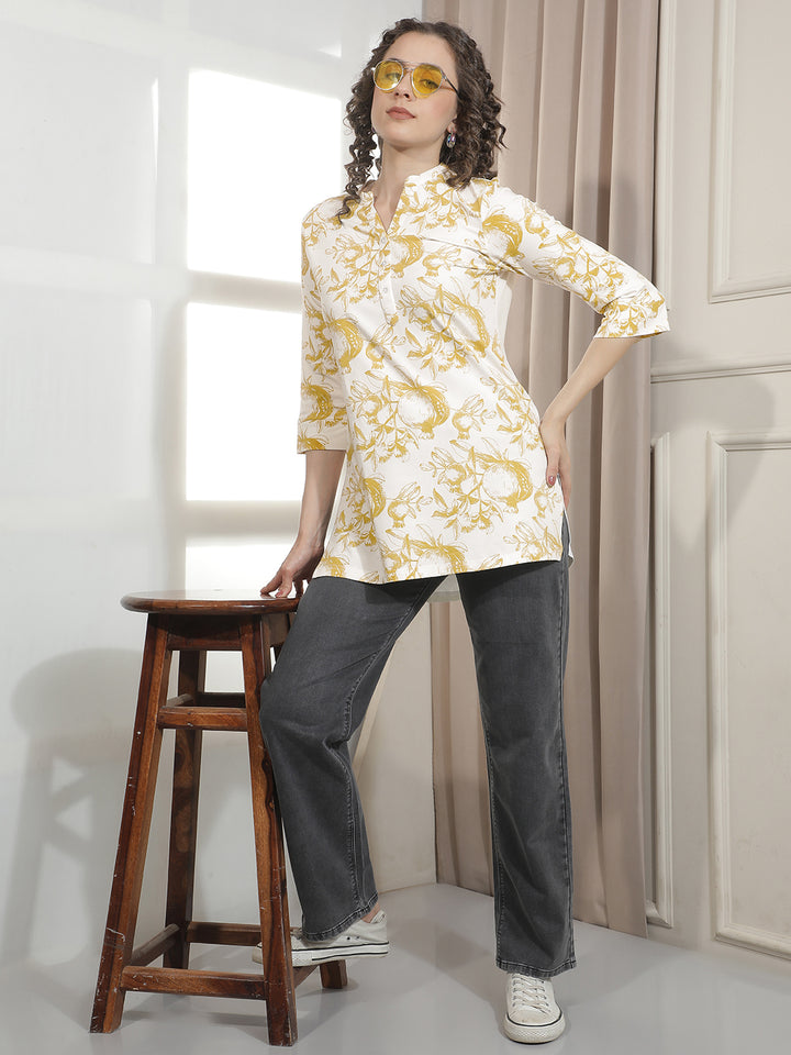 Yellow Floral Printed Kurta-Women Kurtas-Crimsoune Club