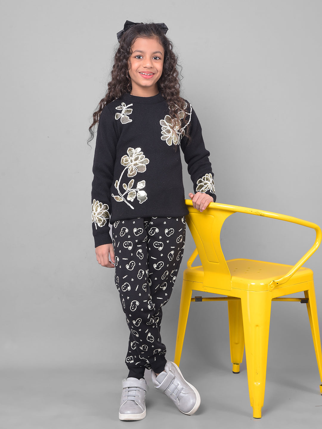 Black Printed Graphic Trackpant-Girls Trackpants-Crimsoune Club