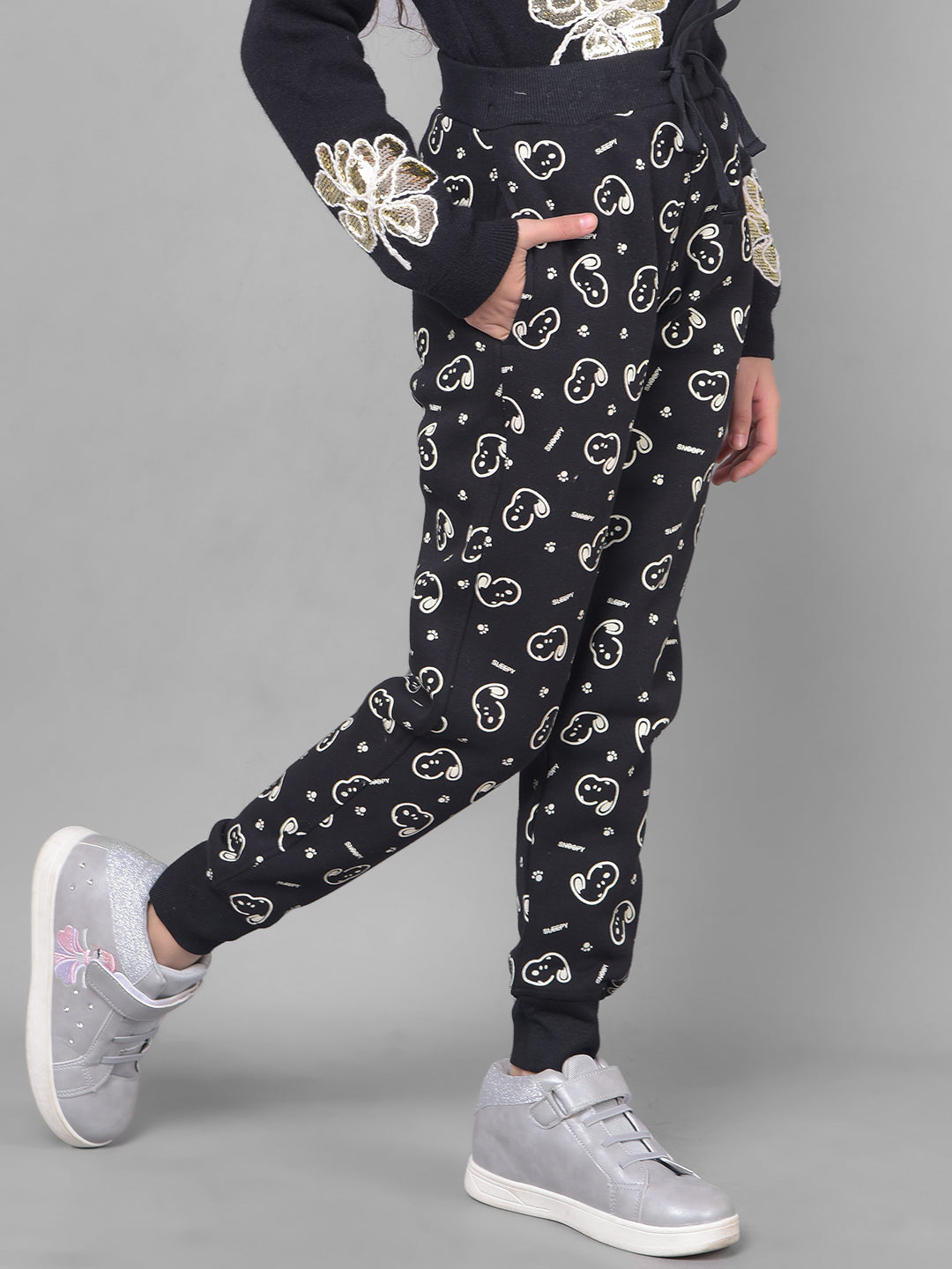 Black Printed Graphic Trackpant-Girls Trackpants-Crimsoune Club