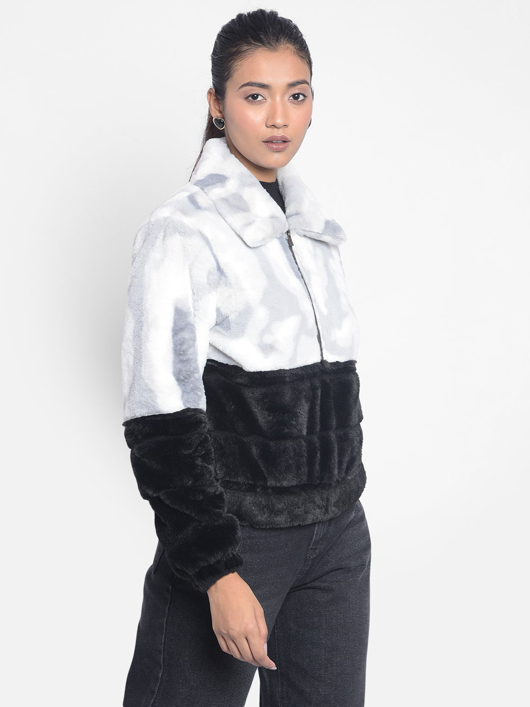 Black Colorblocked Puffer Jackets-Women Jackets-Crimsoune Club