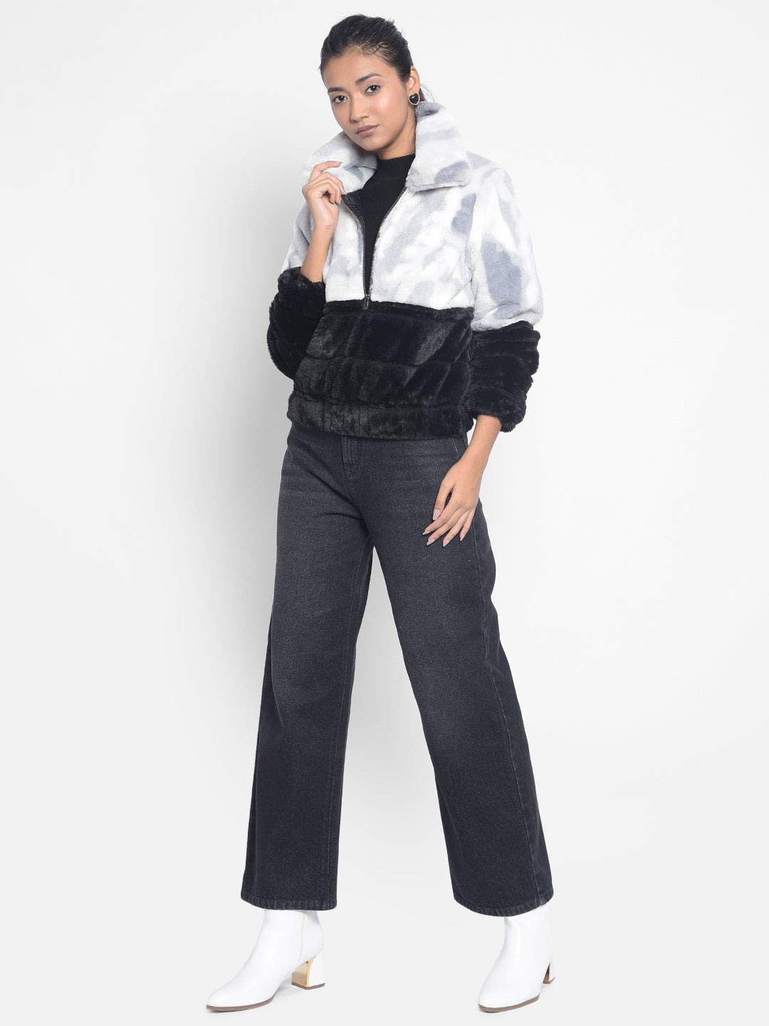 Black Colorblocked Puffer Jackets-Women Jackets-Crimsoune Club